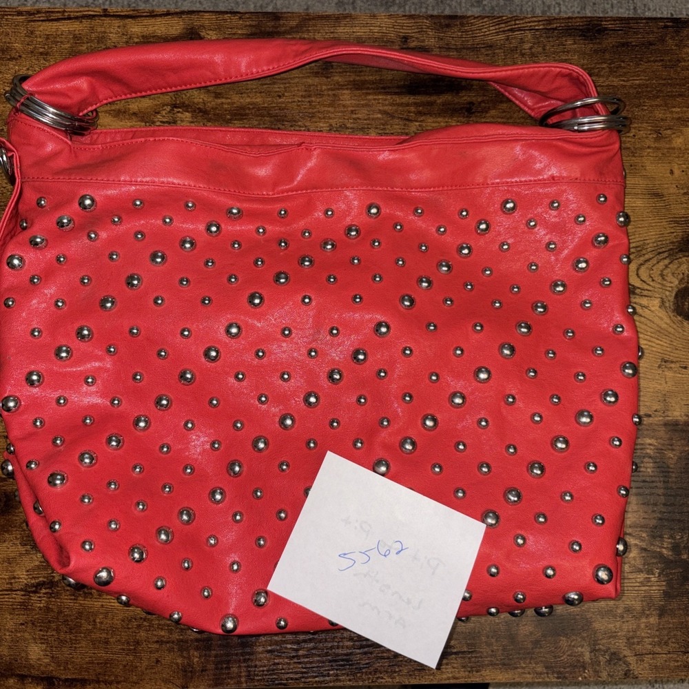 Large Red Rock silver stud Leather Crossbody Bag - Picture 13 of 13